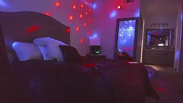 yiauana online show from 02/14/26, 06:21