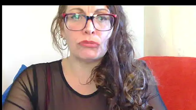 HeyyImHarlowe online show from 12/14/24, 03:04