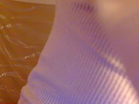 HeyyImHarlowe online show from 12/24/24, 06:33