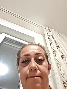 AvaLloyd online show from 09/09/25, 02:00