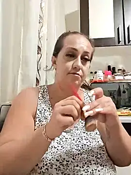 AvaLloyd online show from 09/25/25, 02:48