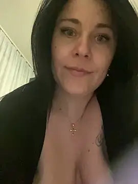 Snapshot of CuteNata chatting on 12/26/24, 03:53 CuteNata online show from 12/26/24, 03:53