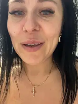 Snapshot of CuteNata chatting on 01/10/25, 05:24 CuteNata online show from 01/10/25, 05:24