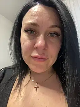 Snapshot of CuteNata chatting on 03/02/25, 03:48 CuteNata online show from 03/02/25, 03:48