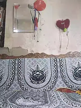 BadBoySmoker7070 online show from 09/21/25, 09:33