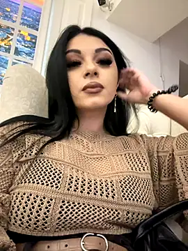 EmilyColle  online show from 10/09/25, 10:46