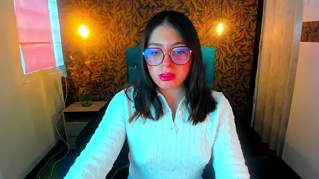 Snapshot of MiaWils_ chatting on 02/25/25, 01:17 MiaWils online show from 02/25/25, 01:17