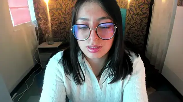 Snapshot of MiaWils_ chatting on 02/25/25, 04:31 MiaWils online show from 02/25/25, 04:31