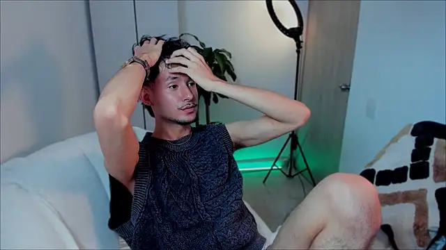 dimitri targaryen online show from 01/29/25, 02:30