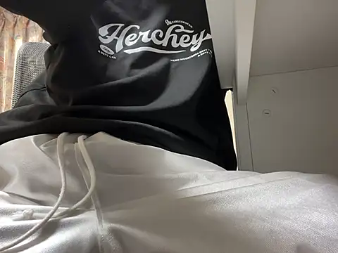 lkun9 online show from 12/26/24, 03:27