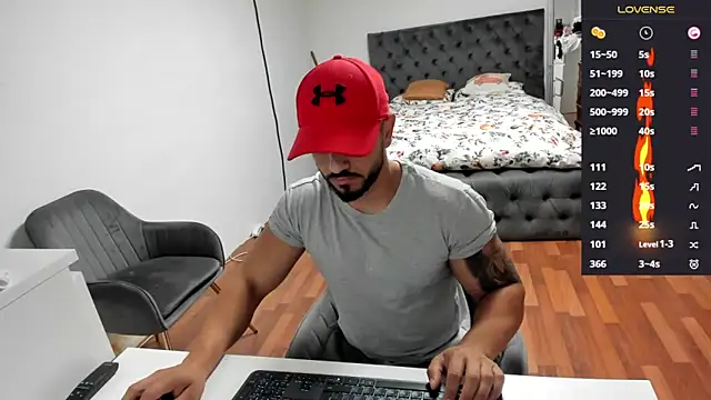 supermanboy94 online show from 09/30/25, 06:18