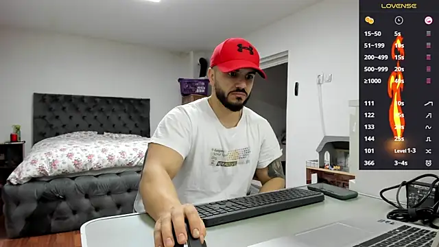 supermanboy94 online show from 02/05/26, 06:51