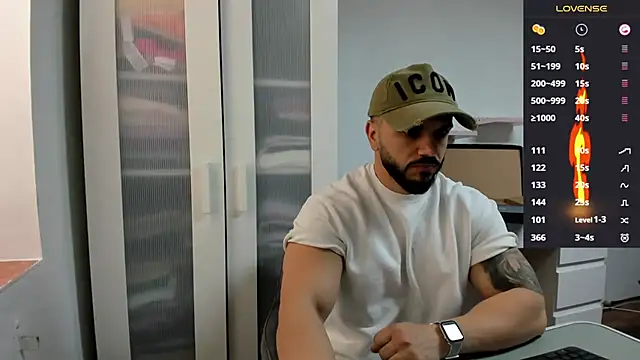 supermanboy94 online show from 03/11/26, 06:30