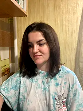 Karolina llove online show from 12/03/24, 09:33