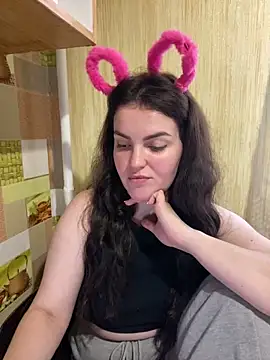 Karolina llove online show from 12/22/24, 08:49