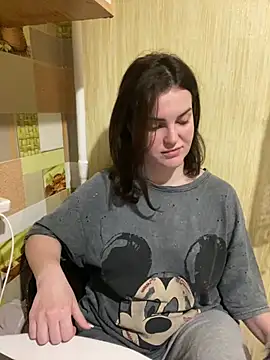 Karolina llove online show from 12/22/24, 03:55