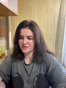 Karolina llove online show from 12/31/24, 08:48