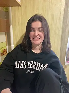 Karolina llove online show from 01/26/25, 12:33