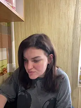 Karolina llove online show from 02/14/25, 10:28