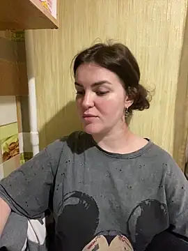 Karolina llove online show from 02/14/25, 05:03