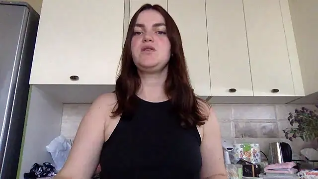 Karolina llove online show from 09/25/25, 08:18