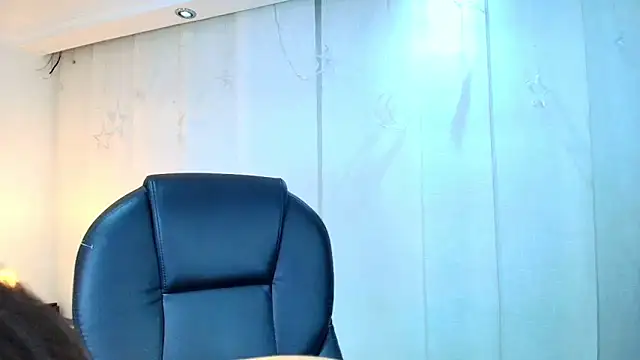 lina bedoya  online show from 02/19/26, 11:39