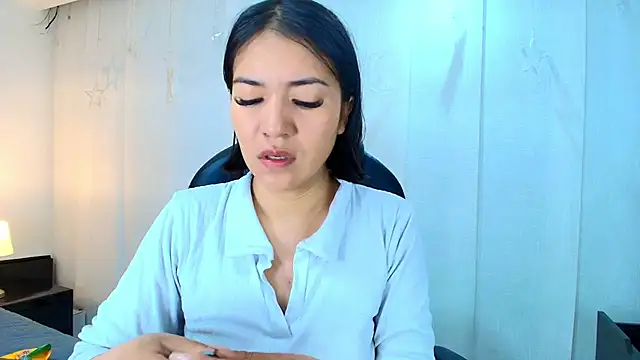 lina bedoya  online show from 02/20/26, 11:54