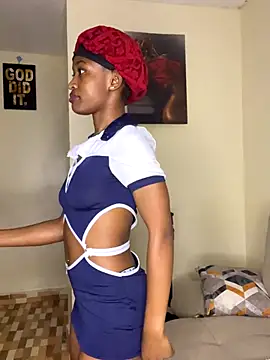 Shanniva online show from 10/07/25, 01:36