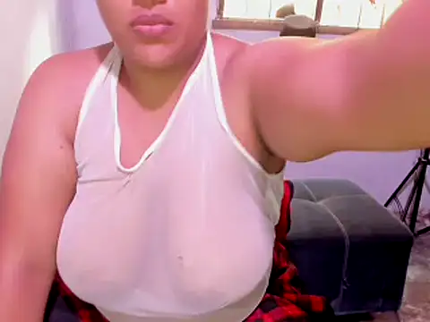 Kika teem online show from 02/10/25, 01:44