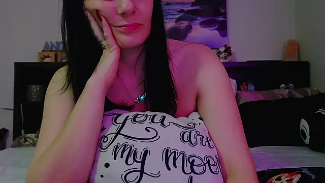 CrystalLakeXO online show from 11/12/25, 07:09