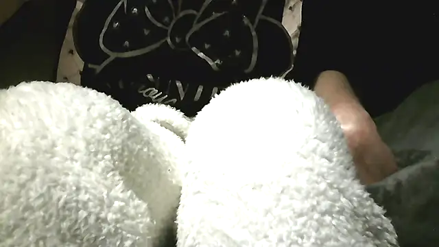 Everydayonli online show from 02/05/26, 04:00