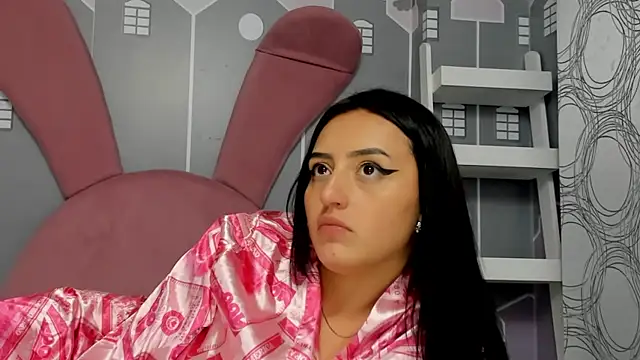 Lesly sexy4u online show from 03/21/25, 07:00