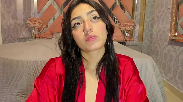 Lesly sexy4u online show from 05/16/26, 07:05