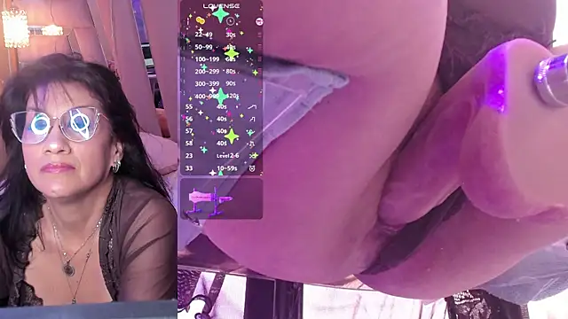 Snapshot of Ahytanna chatting on 09/26/25, 05:22 Ahytanna online show from 09/26/25, 05:22