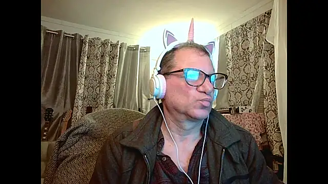 coryassman online show from 02/05/25, 08:11