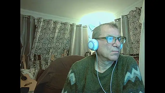 coryassman online show from 04/11/26, 09:57