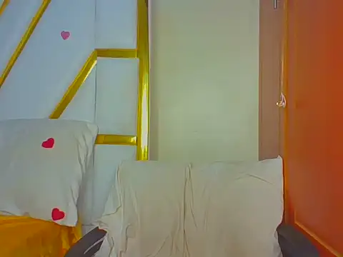 cutesmiling online show from 02/26/26, 03:44