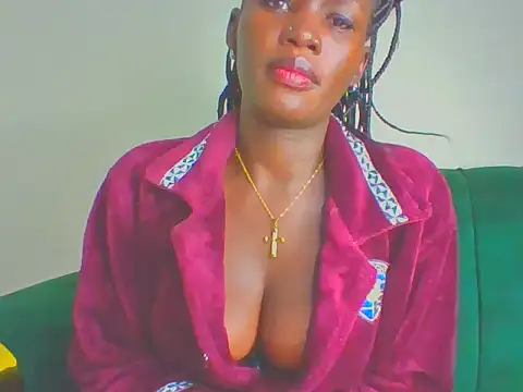 cutesmiling online show from 04/18/26, 05:39