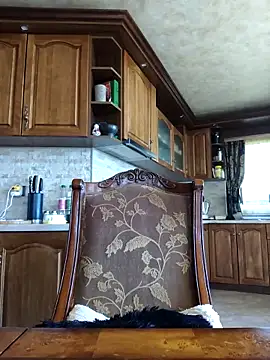 Lotus-blume1 online show from 09/15/25, 09:20