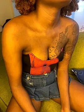 shishbabe online show from 10/02/25, 01:40