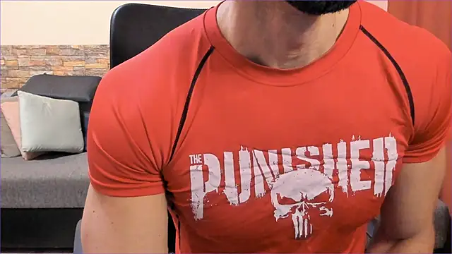 HotHunkTrainer online show from 11/16/25, 08:42