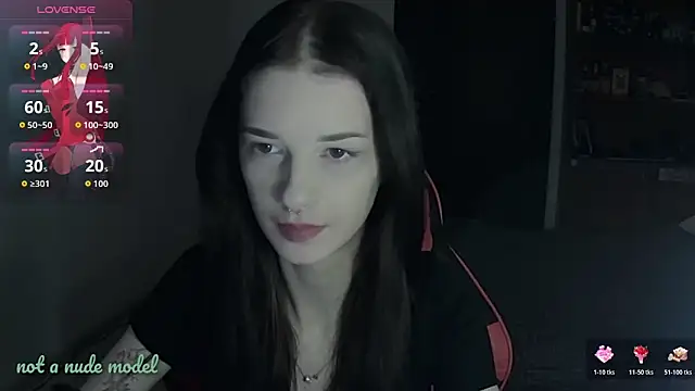 Snapshot of Miya_Dream_UKR chatting on 11/19/25, 03:45 Miya Dream UKR online show from 11/19/25, 03:45