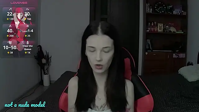 Snapshot of Miya_Dream_UKR chatting on 11/22/25, 12:37 Miya Dream UKR online show from 11/22/25, 12:37