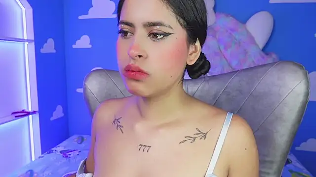 miss romyna online show from 12/16/25, 11:04