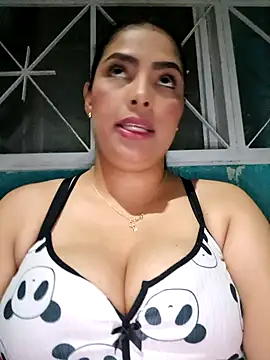 Snapshot of Sofy_assb_big chatting on 07/21/26, 01:41 Sofy assb big online show from 07/21/26, 01:41