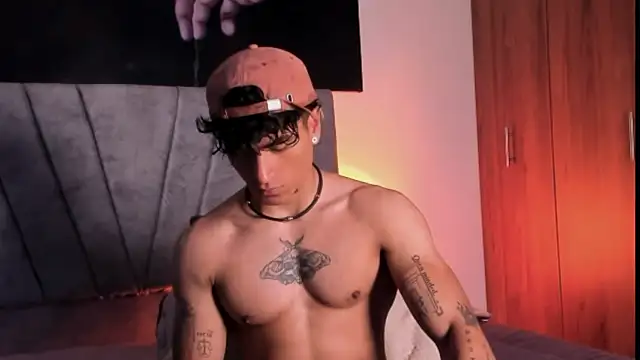 Thomas Fit1 online show from 10/10/25, 12:42