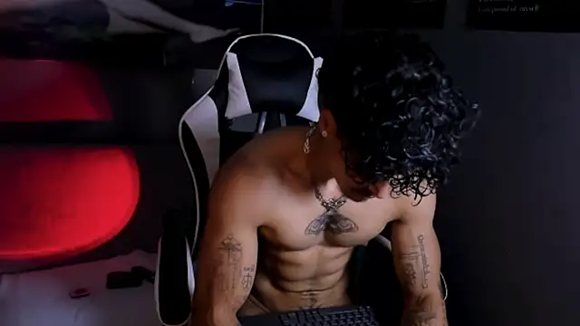 Thomas Fit1 online show from 04/18/26, 05:55