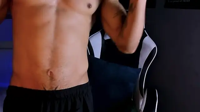 Thomas Fit1 online show from 04/21/26, 04:52