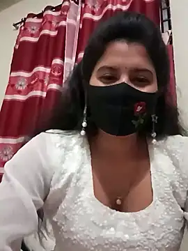 Snapshot of Cute_Nipa chatting on 12/25/24, 03:49 Cute Nipa online show from 12/25/24, 03:49