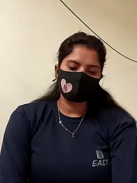 Snapshot of Cute_Nipa chatting on 12/30/24, 03:47 Cute Nipa online show from 12/30/24, 03:47